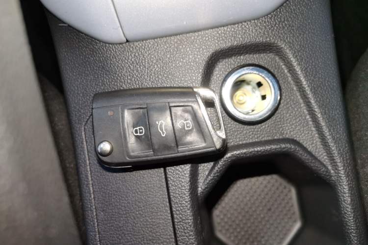 Used Volkswagen Polo 2021 Plus 1.5L Automatic Colorful Tech Edition Vehicle Key