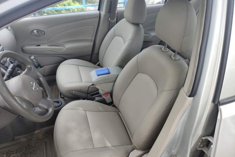 Used Nissan Sunny 2011 1.5XE CVT Comfort Edition Left Front Seat