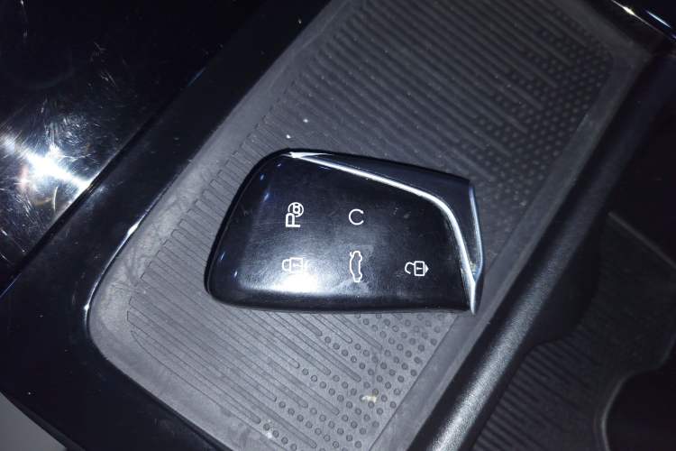 Used Dongfeng Aeolus SKY EV01 2024 530km PRO
