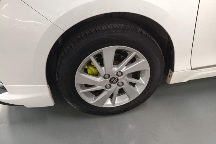 Used Toyota YARiS L Zhi Xuan 2016 Revised Version 1.5G CVT with Dynamic Sunroof
