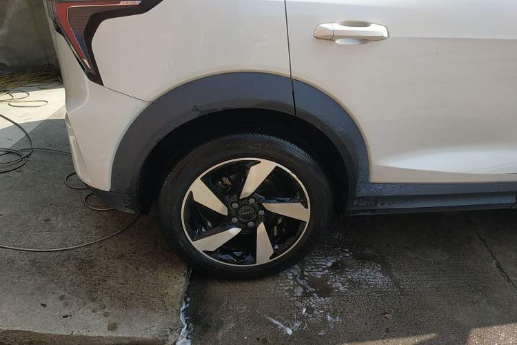 Used Lynk & Co 06 2021 1.5T Shero Pink Special Edition
