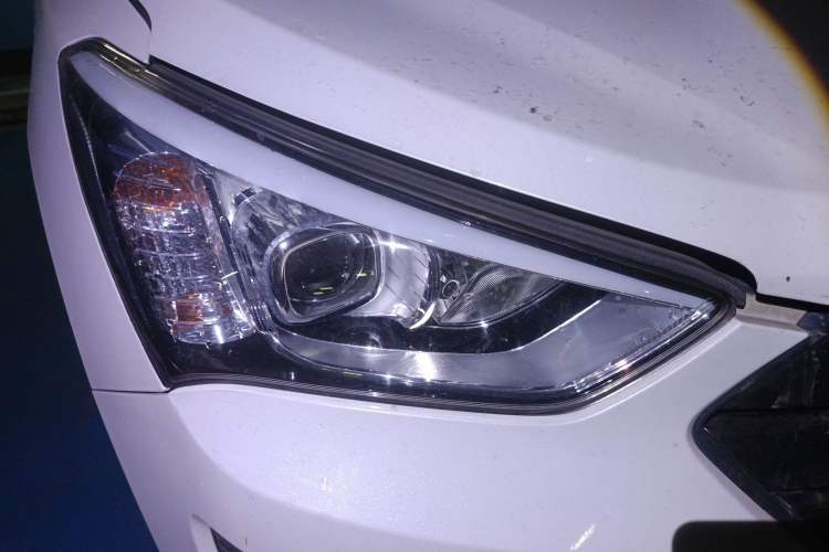 Used Hyundai Santa Fe 2015 2.0T Automatic 4x4 Smart 7-Seater