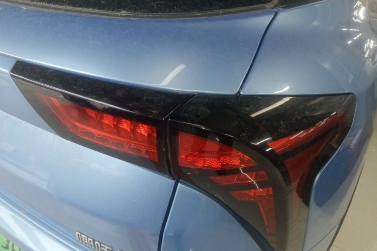 Used NETA V 2022 Long-Range Industry Custom Edition