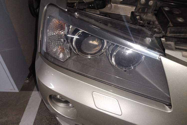 Used BMW X3 2012 xDrive28i Leading Model Right Front Headlight
