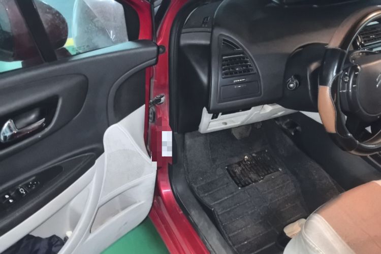 Used Citroen C-Quatre 2012 Hatchback 1.6L Automatic LeShang Model Driver Seat