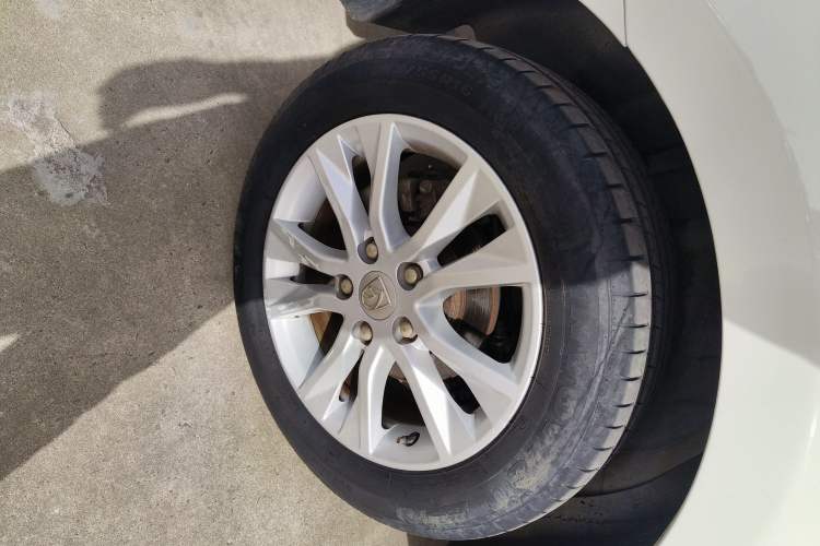 Used Baojun 730 2016 1.8L iAMT Comfort Version 7 Seats
