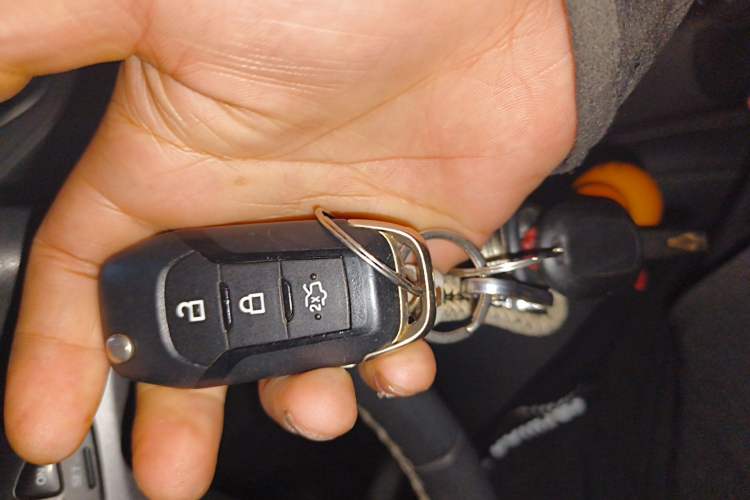 Used Ford Escort 2017 Happiness Edition 1.5L Automatic Fashion Version Vehicle Key