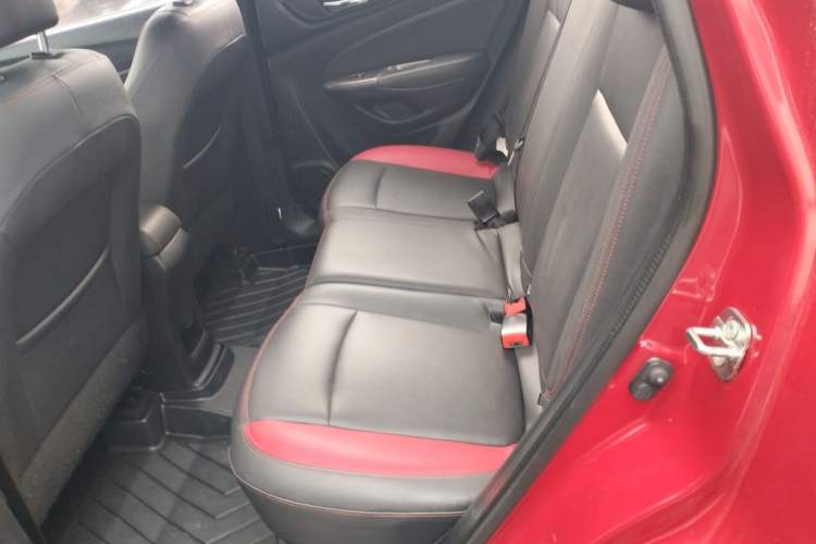 Used CHANGAN CS15 2016 1.5L Manual Fashion Edition