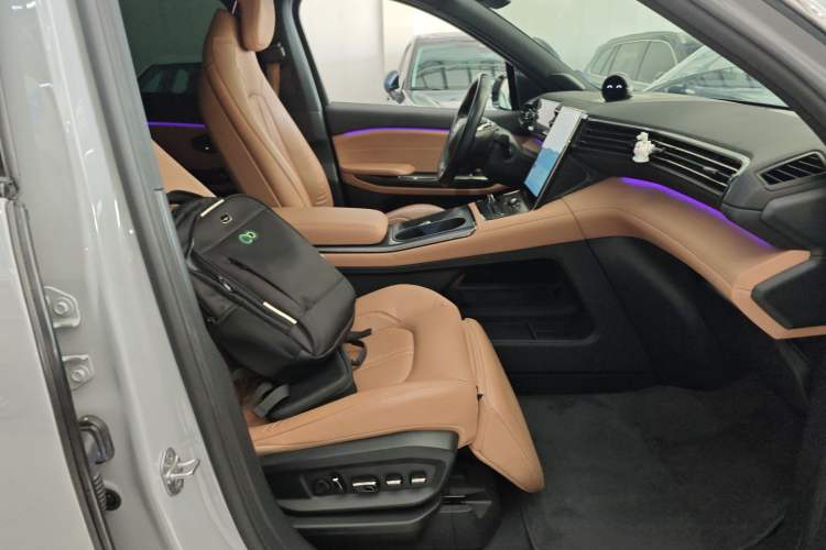 Used Nio ES6 2020 420 km Sport Edition
