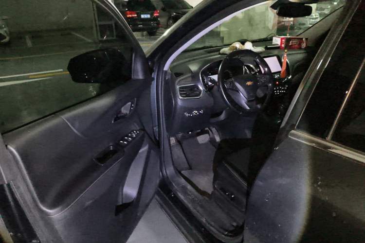 Used Chevrolet Equinox 2018 535T Automatic YuJie Edition
