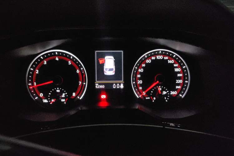 Used Volkswagen Tayron 2019 330TSI Four-Wheel Drive Luxury Version China V Standard Instrument Cluster