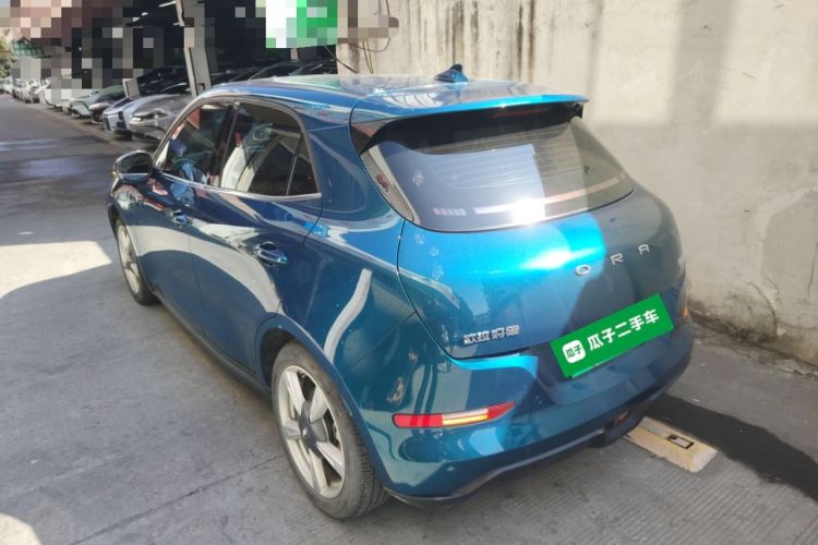 Used ORA Good Cat 2023 401 km Standard Range Premium Version Lithium Iron Phosphate Exterior 2