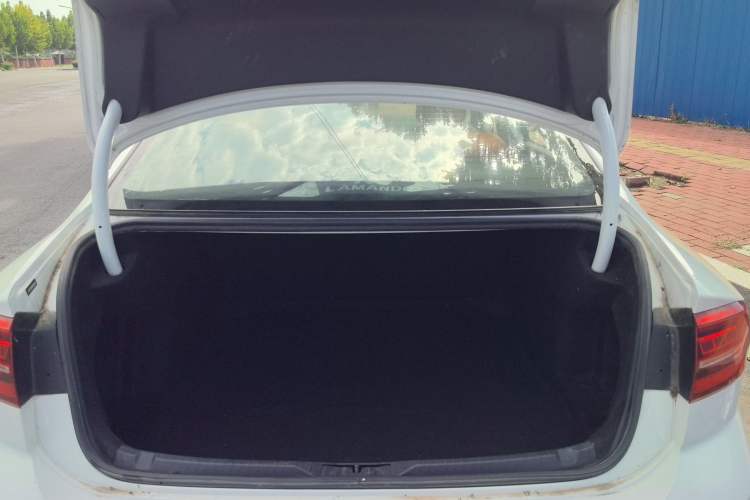 Used Volkswagen Lamando 2019 230TSI DSG Fashion Edition China VI