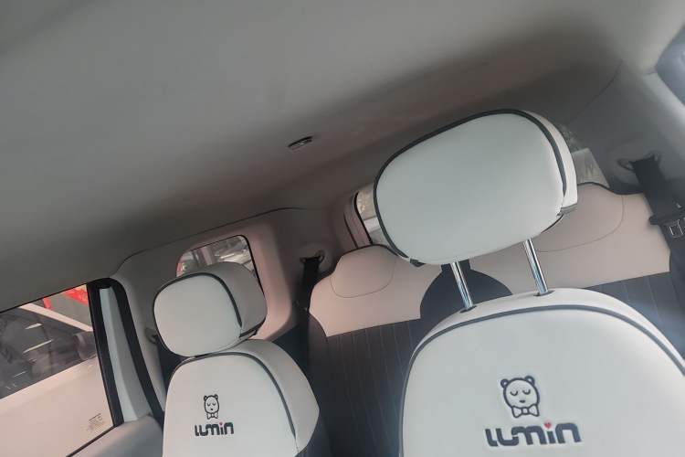 Used CHANGAN NEVO Lumin 2022 210km Sweet Edition Headliner