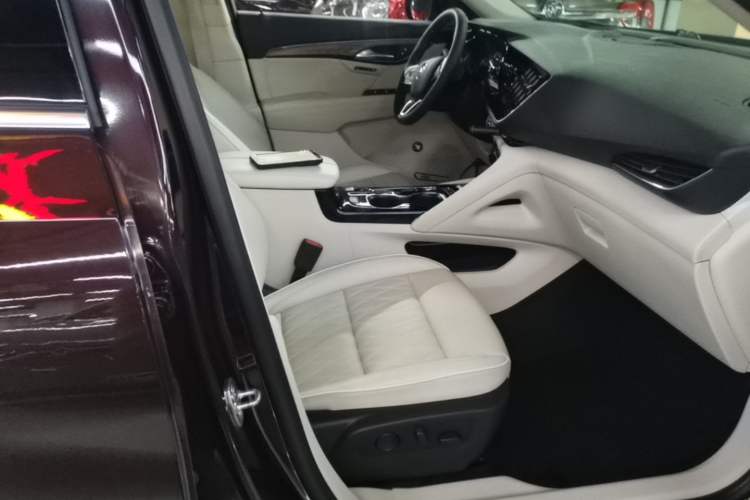 Used Buick Envision 2020 Encore S 652T All-Wheel-Drive Avenir

