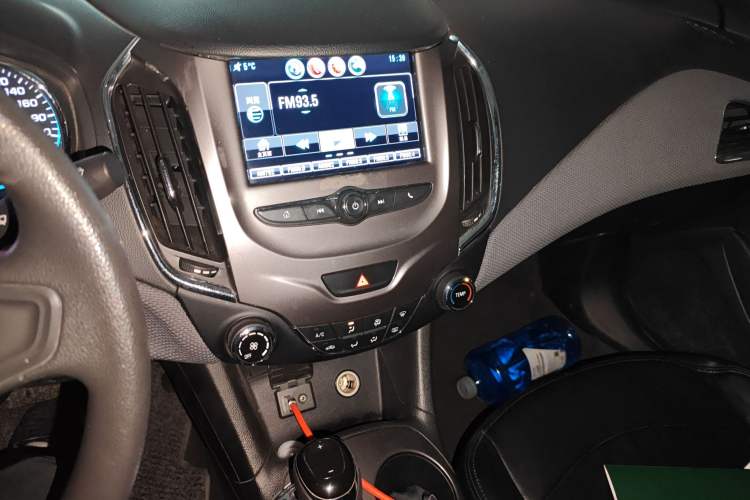 Used Chevrolet Cruze 2018 320 Automatic Pioneer Sunroof Edition