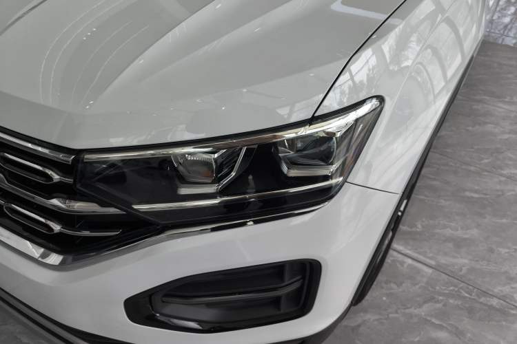 Used Volkswagen Tayron 2019 330TSI Two-Wheel-Drive Luxury Version China V Emission Standard Left Front Headlight