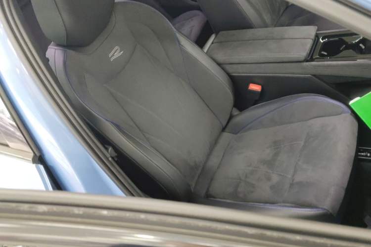 Used Volkswagen Tiguan L 2024 PRO 380TSI Four-Wheel Drive R-Line Prestige Edition