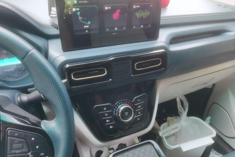 Used SWM Dahu EDi 2023 EDi 1.5L Comfort Model 7 Seats
