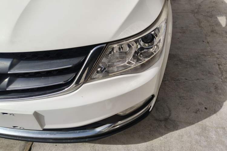 Used Baojun 730 2016 1.8L iAMT Comfort Version 7 Seats
