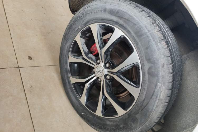 Used Zotye T600 2016 Sports Edition 1.5T Manual Luxury Model Right Rear Wheel Hub