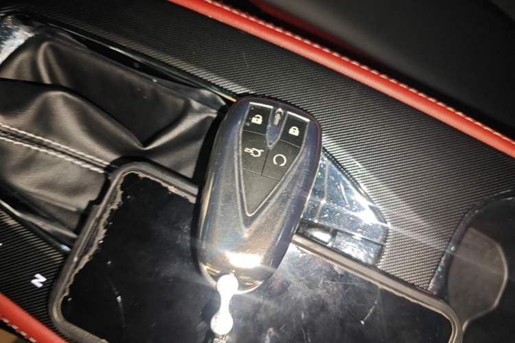 Used CHANGAN OSHAN X5 2021 1.5T DCT Prestige Edition Vehicle Key