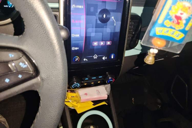 Used Chery QQ Little Ant 2021 200 000-Yuan Ant Fan Edition Oxygen Version Lithium Iron Phosphate 301 km
