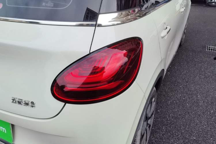 Used Wuling Bingo 2023 333 km Lingxi Connected Version
