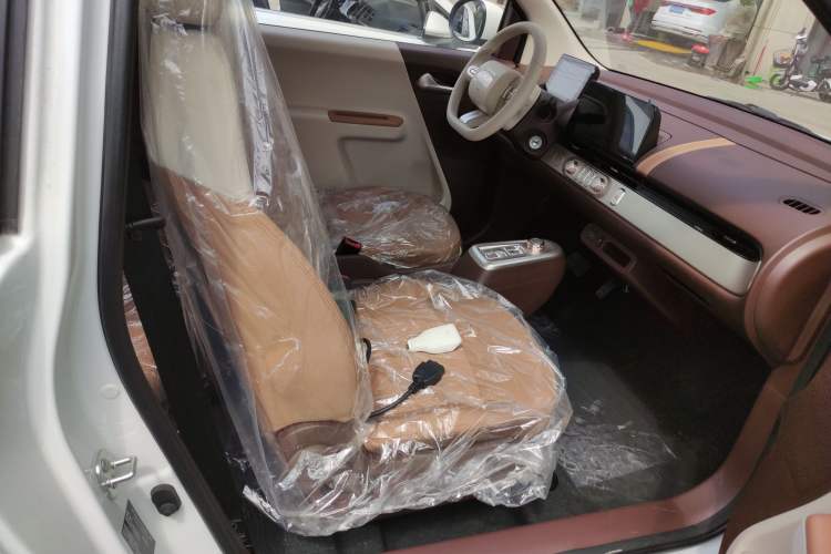 Used CHANGAN NEVO Lumin 2026 Model Treasure Edition 205km Passionate Beige Ningde Right Front Seat