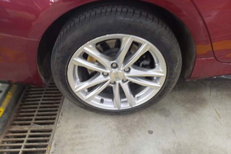 Used Cadillac CT4 2020 28T Fashion Edition Right Rear Wheel Hub