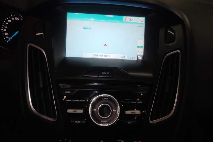 Used Ford Focus 2018 Hatchback Classic 1.6L Automatic Trendy SmartDrive Edition Audio And AC Panel