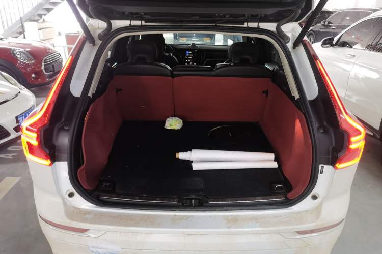 Used Volvo XC60 2020 T5 4x4 Zhiyi Luxury Edition