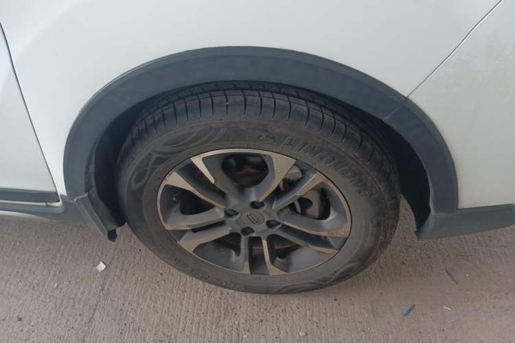 Used Geely Auto Vision X3 2019 Upgraded Model 1.5L CVT Elite Version
