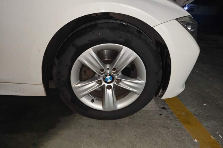Used BMW 3 Series 2014 320i Active Edition