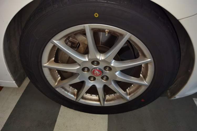 Used Jaguar XJ 2016 XJL 2.0T Two-Wheel-Drive Elegant Business Edition
