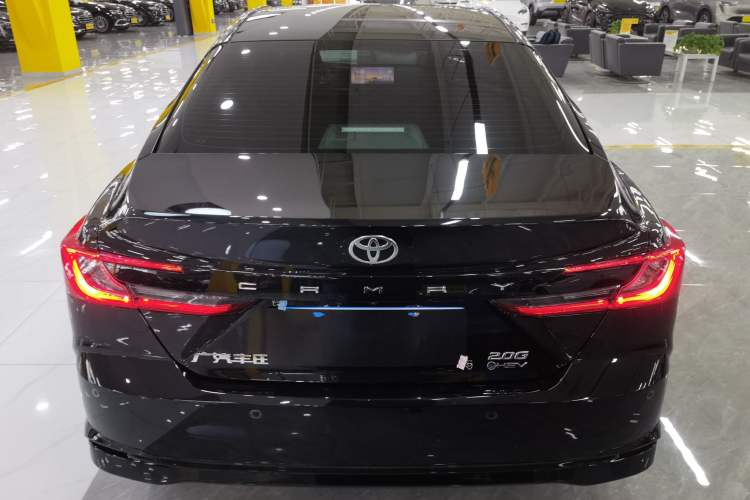 Used Toyota Camry 2026 Model Dual-Engine 2.0HG Prestige Edition