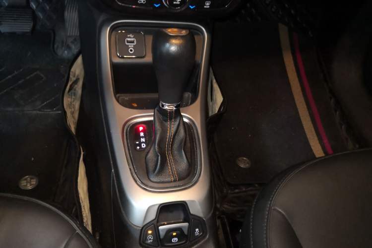 Used Jeep Compass 2017 200T Automatic Family Edition