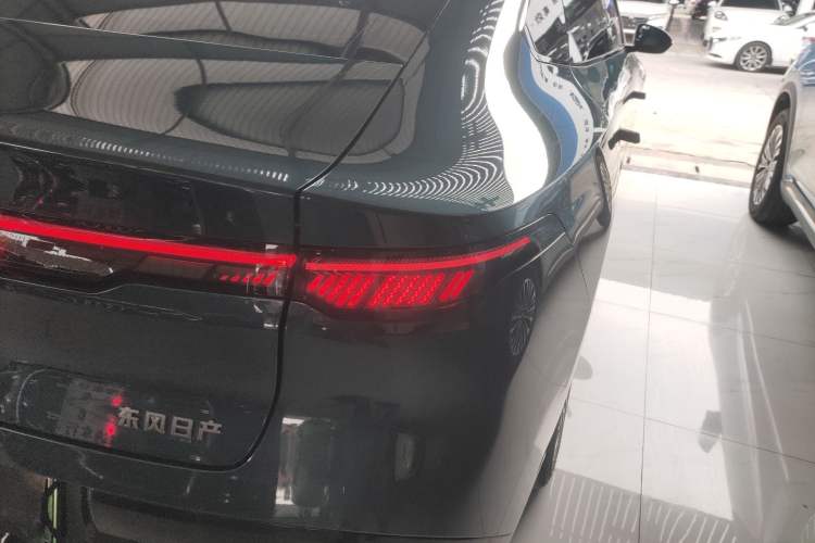 Used Nissan N7 2025 510 Air Right Rear Taillight