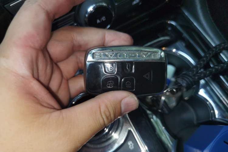 Used Jaguar XJ 2015 XJL 3.0 SC Elegant Business 80th Anniversary Limited Edition
