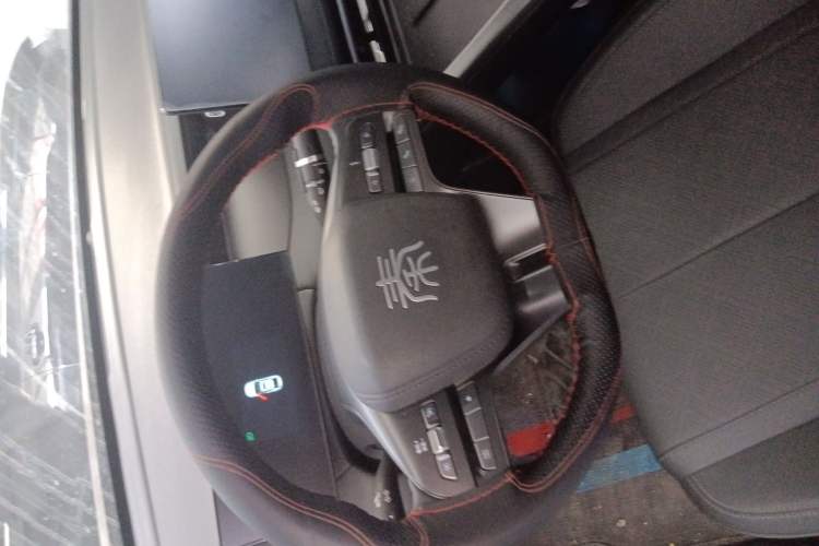 Used BYD Qin PLUS 2025 DM-i Smart Drive 55KM Leading Model