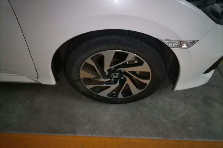 Used Honda Civic 2016 220TURBO CVT Luxury Edition