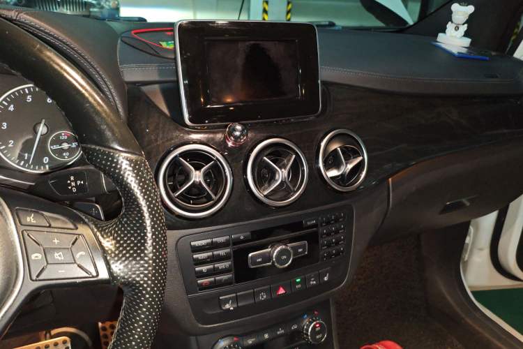 Used Mercedes-Benz B-Class 2013 B 260
