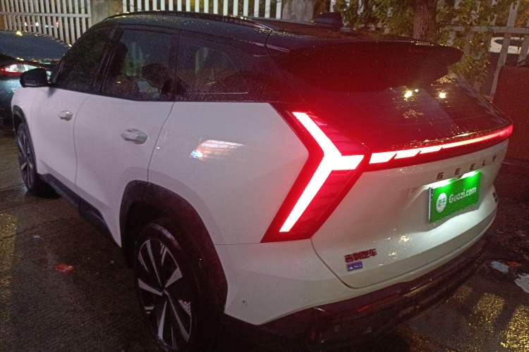 Used Geely Auto FX11 2023 1.5TD Leishen Hi·F Super Rui
