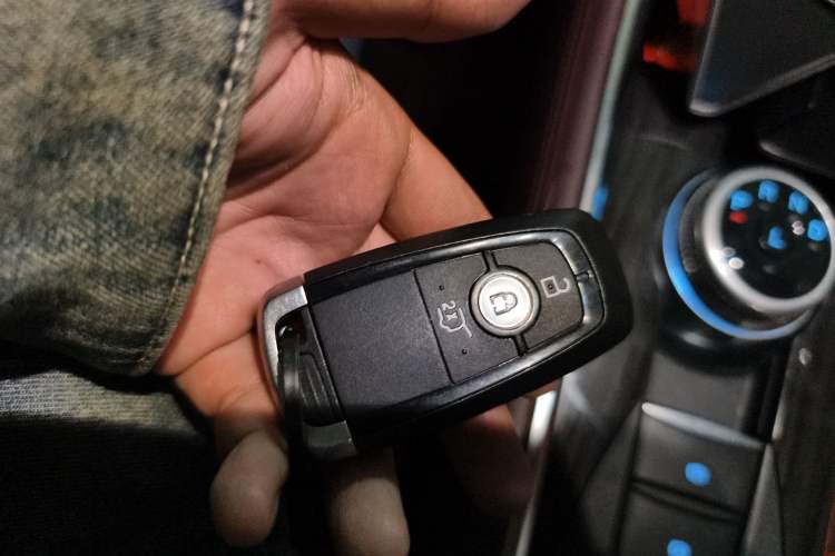 Used Ford Explorer 2023 EcoBoost 285 4x4 Trend Plus Edition 6 Seats
