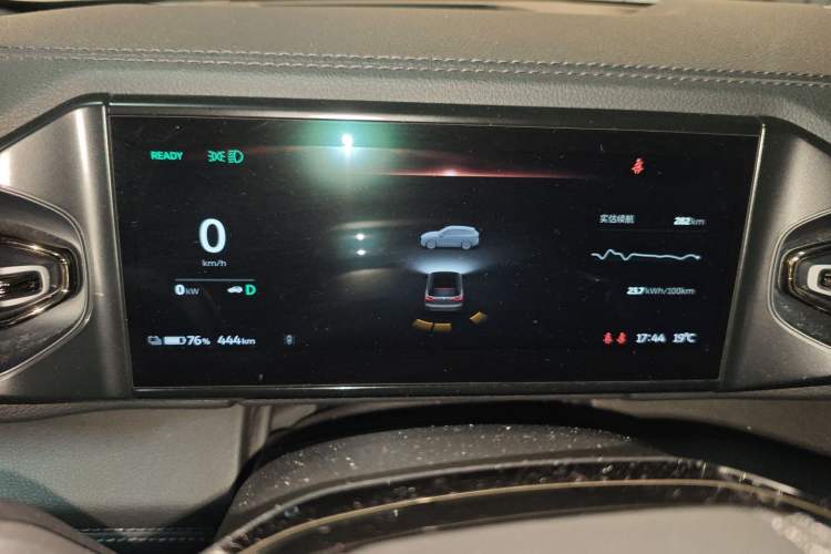 Used Nio ES8 2020 415 km Range 6-Seater Version
