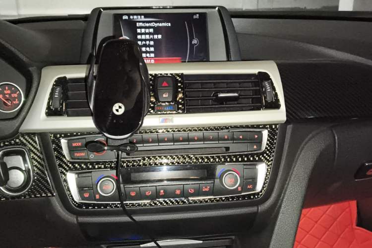 Used BMW 3 Series 2015 320Li Luxury Edition Fashion Model
