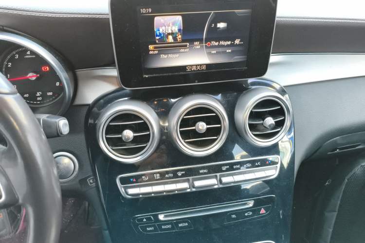 Used Mercedes-Benz GLC 2016 GLC 200 4MATIC
