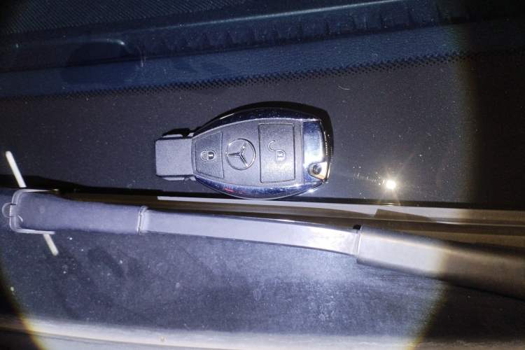 Used Mercedes-Benz GLA 2017 GLA 200 Fashion Model Vehicle Key