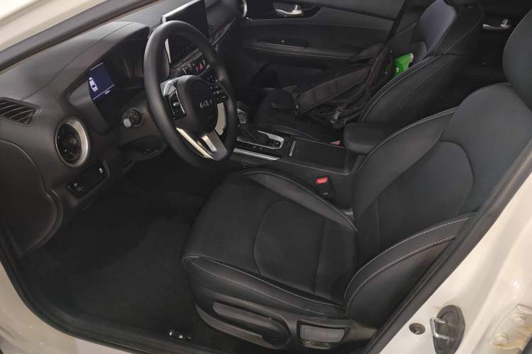 Used Kia K3 2021 Revised 1.5L CVT Fashion Edition
