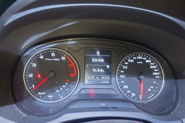 Used Audi A3 2016 Limousine 35 TFSI Prestige Edition Instrument Cluster
